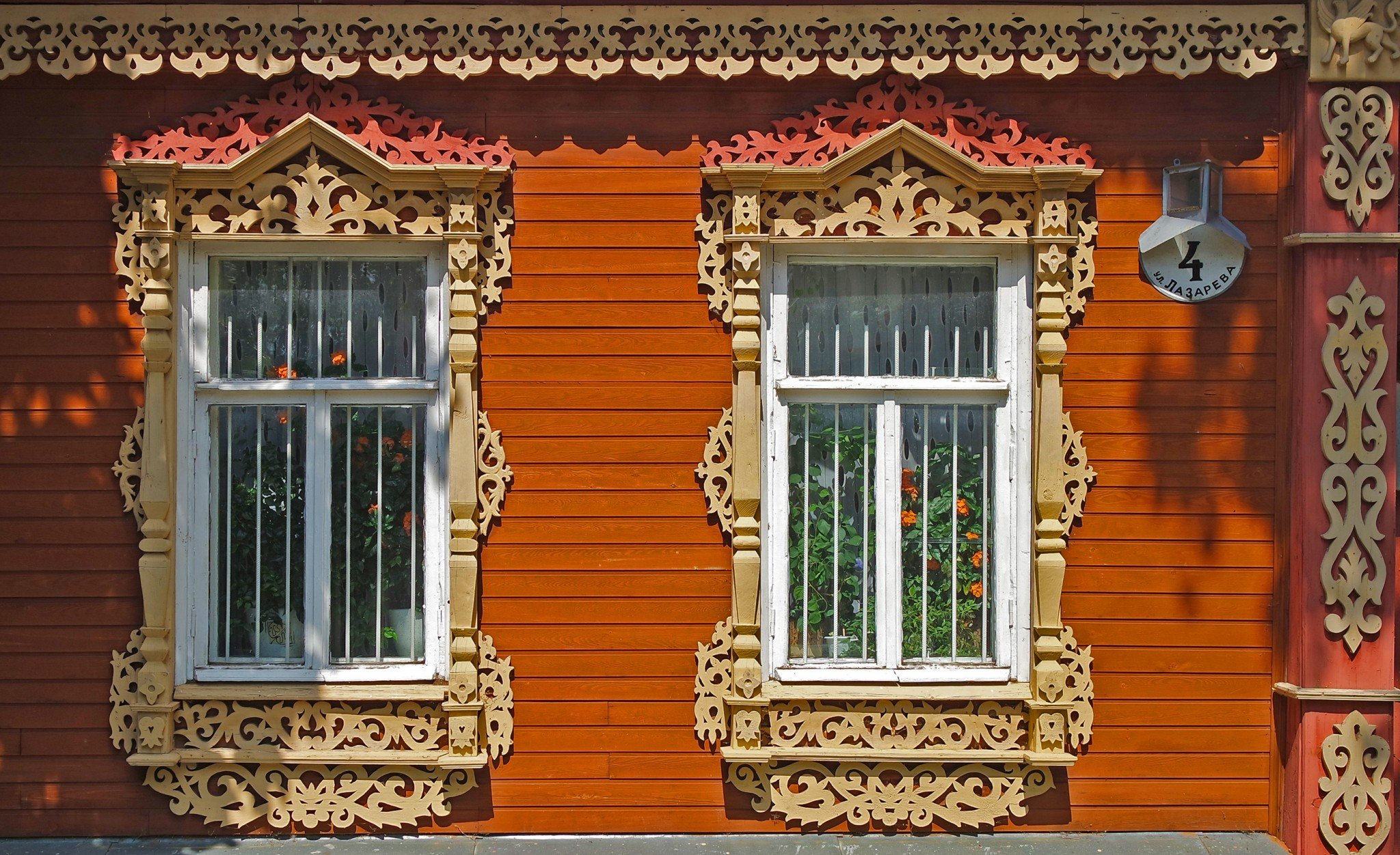 деревянные наличники на окна резные картинки