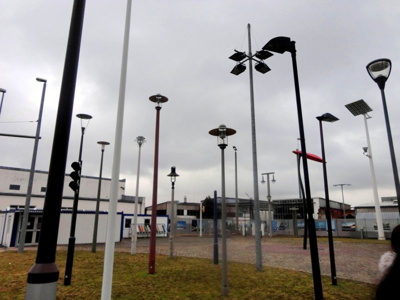 Перечень основных преимуществ металлических опор освещения - «Дизайн»