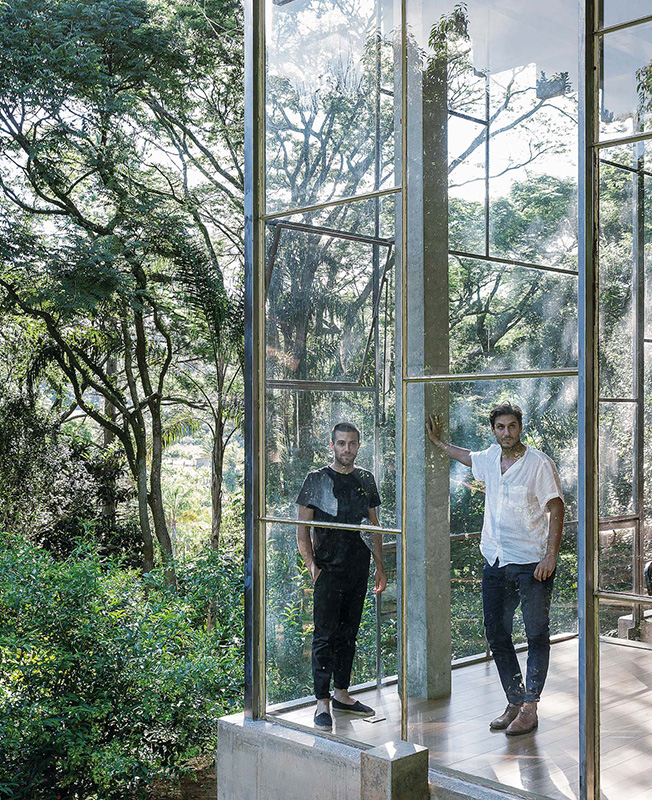 Дом-библиотека в бразильском лесу - «Интерьер»