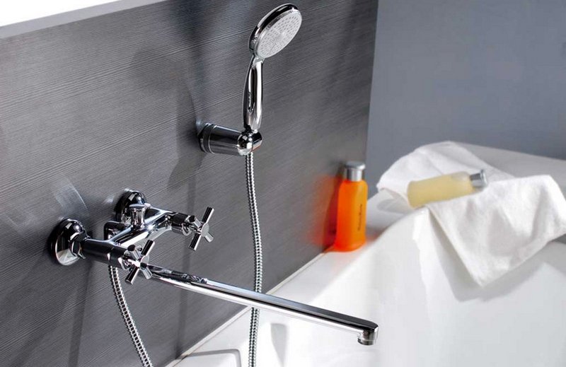 Какой должна быть высота смесителя над ванной: стандарт от пола - «Интерьер ванной»