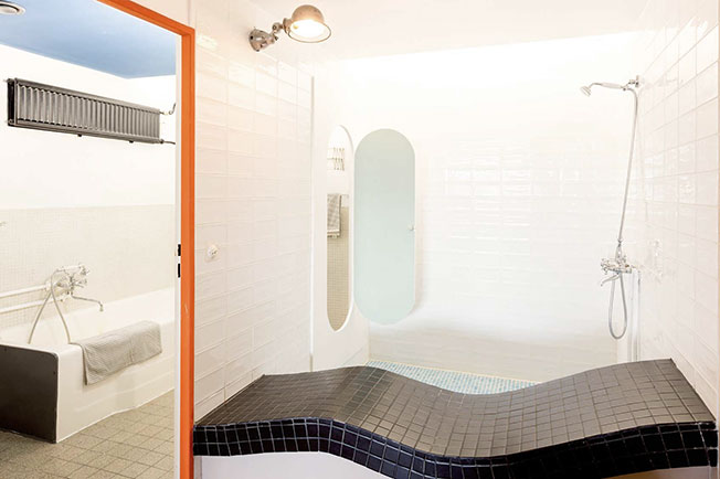 Корбюзианец в Берлине: цвет и архитектура в квартире Филиппа Мора - «Интерьер»